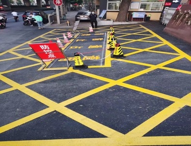 亳州亳州厂区划线，园区停车场划线，车库标识标线